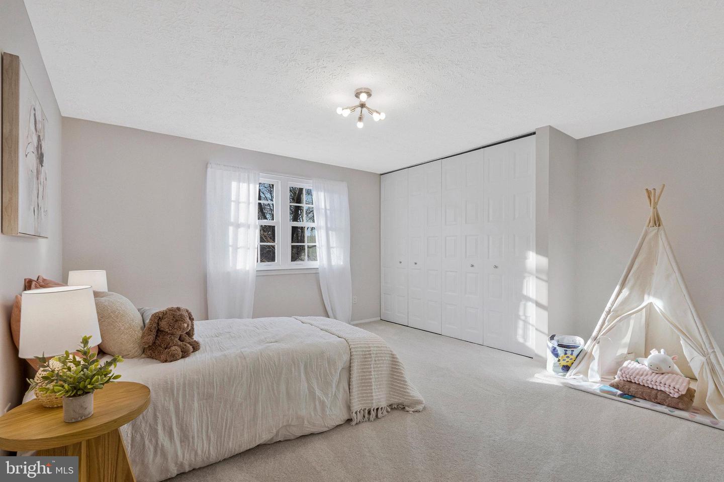 113 CARAGANA CT, STERLING, Virginia 20164, 4 Bedrooms Bedrooms, ,2 BathroomsBathrooms,Residential,For sale,113 CARAGANA CT,VALO2112502 MLS # VALO2112502