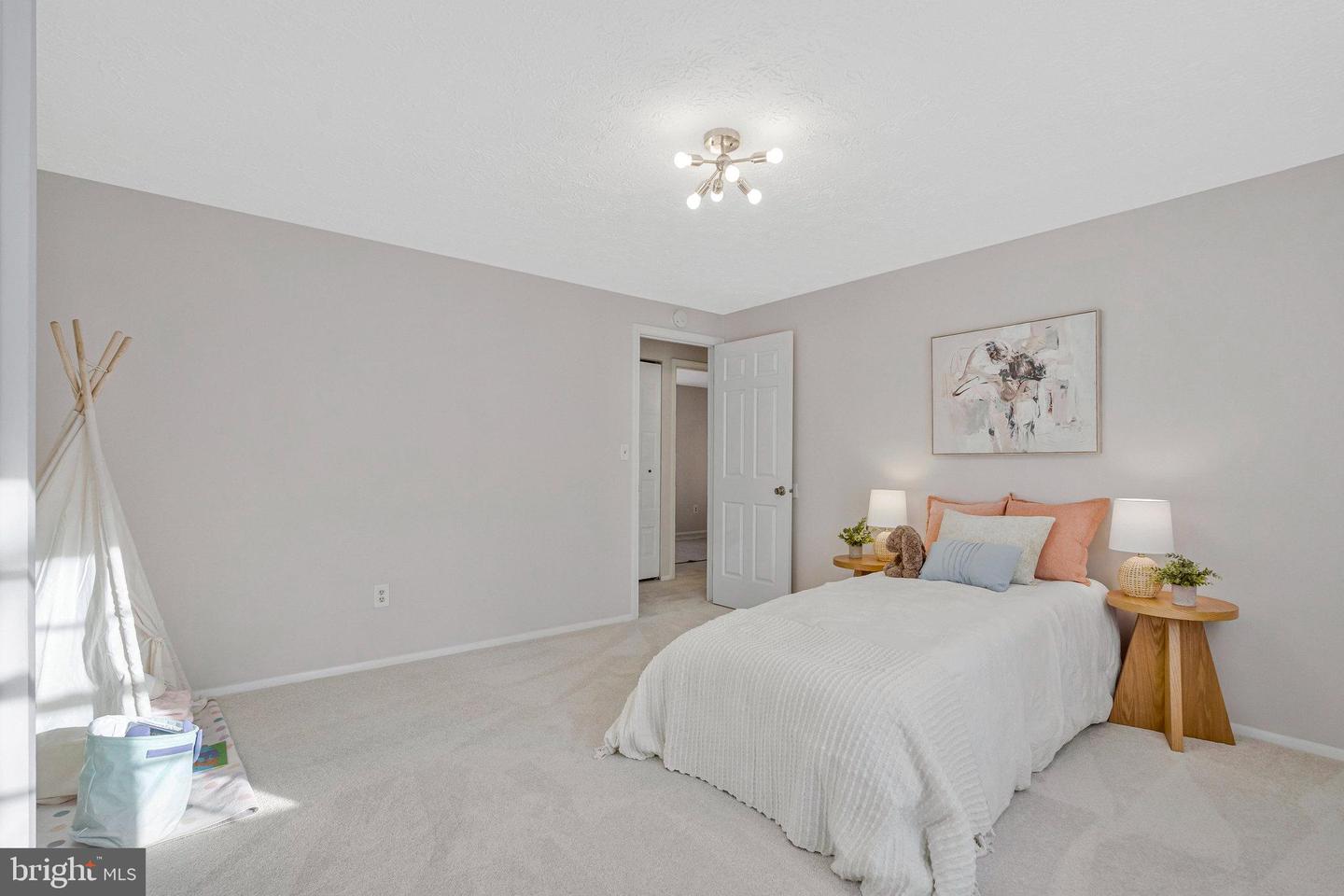 113 CARAGANA CT, STERLING, Virginia 20164, 4 Bedrooms Bedrooms, ,2 BathroomsBathrooms,Residential,For sale,113 CARAGANA CT,VALO2112502 MLS # VALO2112502