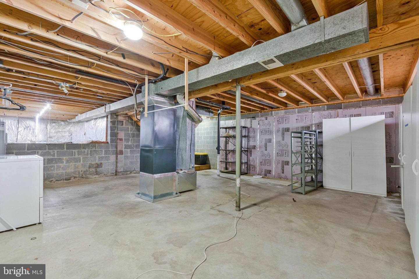 113 CARAGANA CT, STERLING, Virginia 20164, 4 Bedrooms Bedrooms, ,2 BathroomsBathrooms,Residential,For sale,113 CARAGANA CT,VALO2112502 MLS # VALO2112502