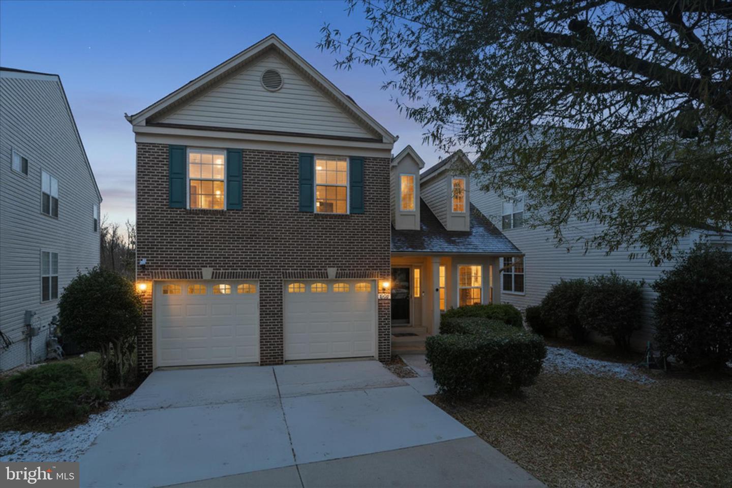 6607 CASTLE BAR CT, ALEXANDRIA, Virginia 22315, 4 Bedrooms Bedrooms, 8 Rooms Rooms,3 BathroomsBathrooms,Residential,For sale,6607 CASTLE BAR CT,VAFX2282788 MLS # VAFX2282788