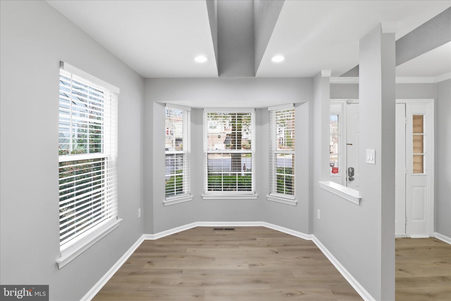 6607 CASTLE BAR CT, ALEXANDRIA, Virginia 22315, 4 Bedrooms Bedrooms, 8 Rooms Rooms,3 BathroomsBathrooms,Residential,For sale,6607 CASTLE BAR CT,VAFX2282788 MLS # VAFX2282788