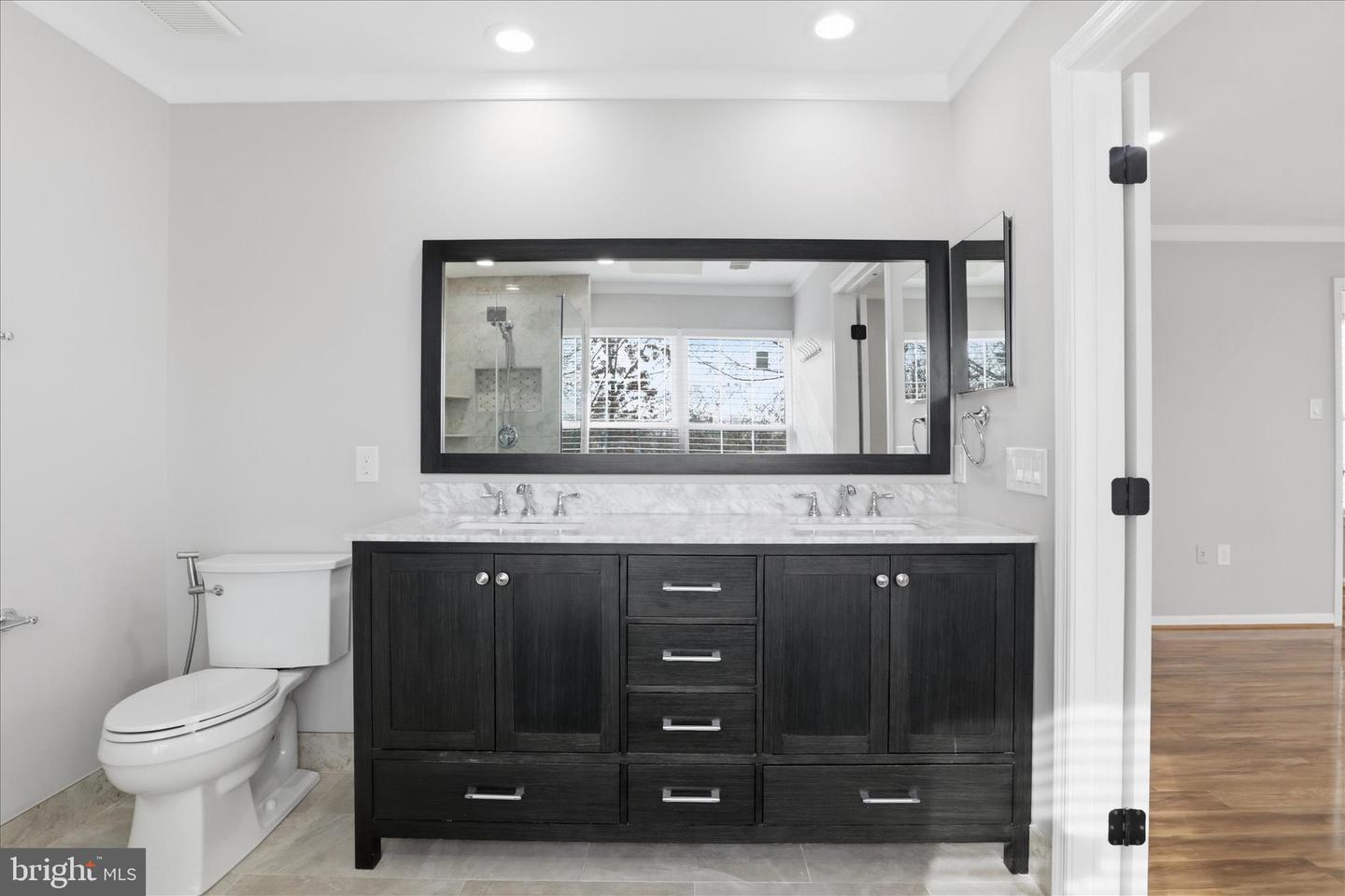 6607 CASTLE BAR CT, ALEXANDRIA, Virginia 22315, 4 Bedrooms Bedrooms, 8 Rooms Rooms,3 BathroomsBathrooms,Residential,For sale,6607 CASTLE BAR CT,VAFX2282788 MLS # VAFX2282788