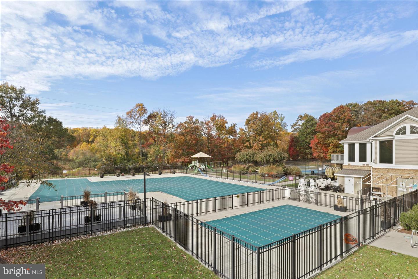 6607 CASTLE BAR CT, ALEXANDRIA, Virginia 22315, 4 Bedrooms Bedrooms, 8 Rooms Rooms,3 BathroomsBathrooms,Residential,For sale,6607 CASTLE BAR CT,VAFX2282788 MLS # VAFX2282788