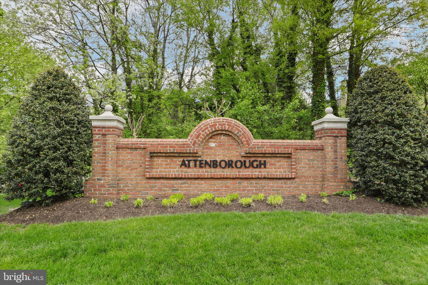 6607 CASTLE BAR CT, ALEXANDRIA, Virginia 22315, 4 Bedrooms Bedrooms, 8 Rooms Rooms,3 BathroomsBathrooms,Residential,For sale,6607 CASTLE BAR CT,VAFX2282788 MLS # VAFX2282788