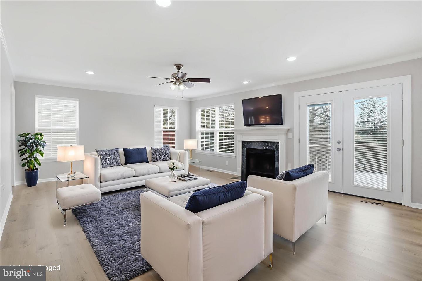 6607 CASTLE BAR CT, ALEXANDRIA, Virginia 22315, 4 Bedrooms Bedrooms, 8 Rooms Rooms,3 BathroomsBathrooms,Residential,For sale,6607 CASTLE BAR CT,VAFX2282788 MLS # VAFX2282788