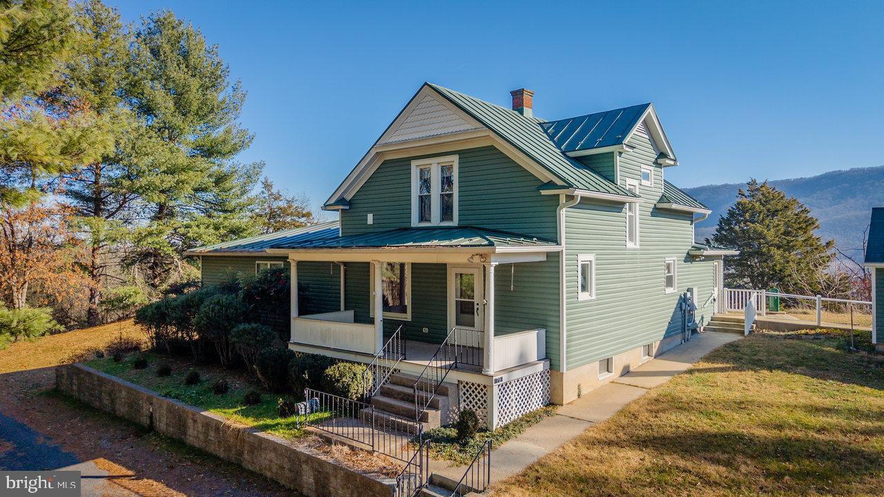 79 GUNN LN, WOODSTOCK, Virginia 22664, 4 Bedrooms Bedrooms, 6 Rooms Rooms,2 BathroomsBathrooms,Residential,For sale,79 GUNN LN,VASH2013220 MLS # VASH2013220 79 GUNN LN, WOODSTOCK, Virginia 22664, 4 Bedrooms Bedrooms, 6 Rooms Rooms,2 BathroomsBathrooms,Residential,For sale,79 GUNN LN,VASH2013220 MLS # VASH2013220