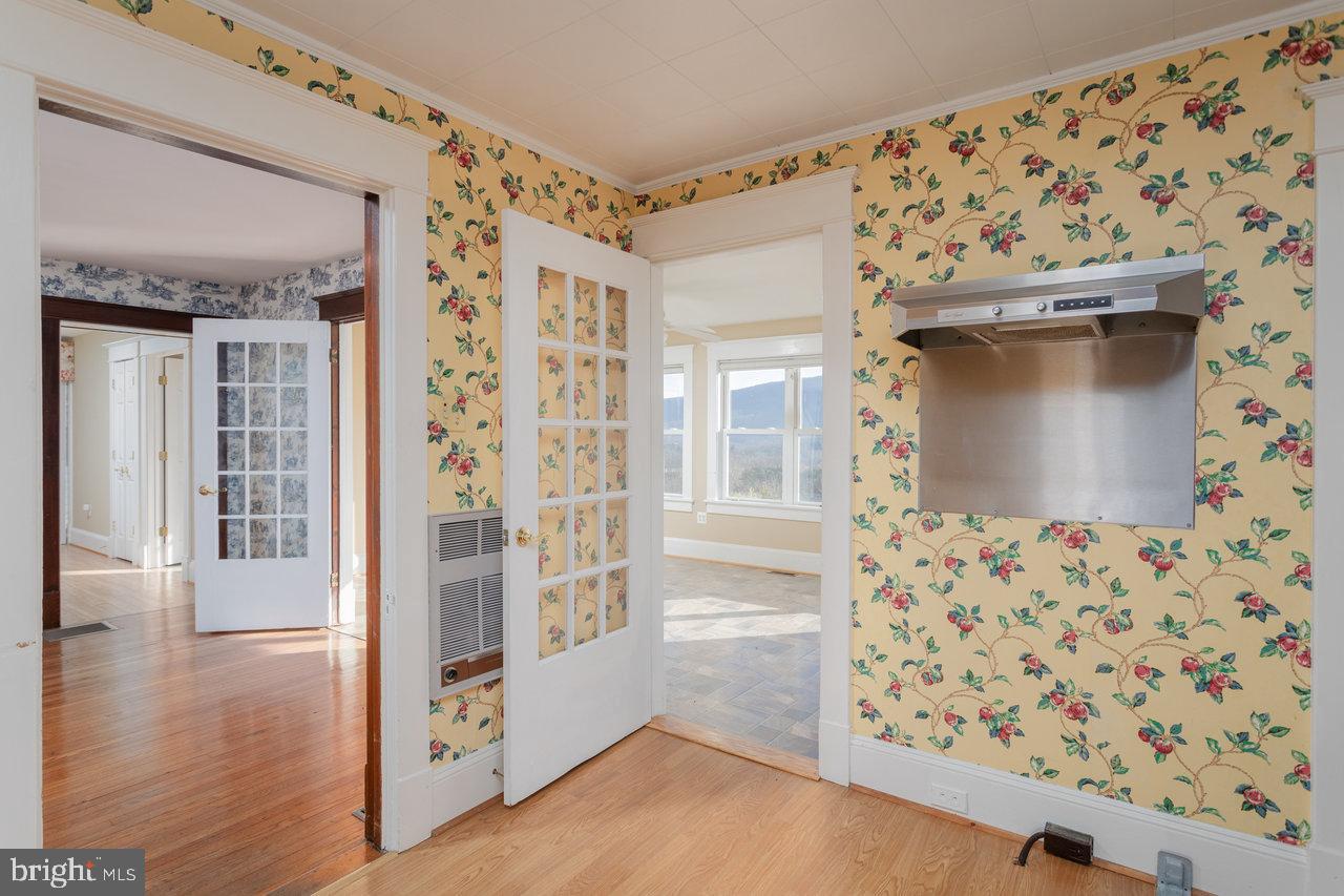 79 GUNN LN, WOODSTOCK, Virginia 22664, 4 Bedrooms Bedrooms, 6 Rooms Rooms,2 BathroomsBathrooms,Residential,For sale,79 GUNN LN,VASH2013220 MLS # VASH2013220 79 GUNN LN, WOODSTOCK, Virginia 22664, 4 Bedrooms Bedrooms, 6 Rooms Rooms,2 BathroomsBathrooms,Residential,For sale,79 GUNN LN,VASH2013220 MLS # VASH2013220