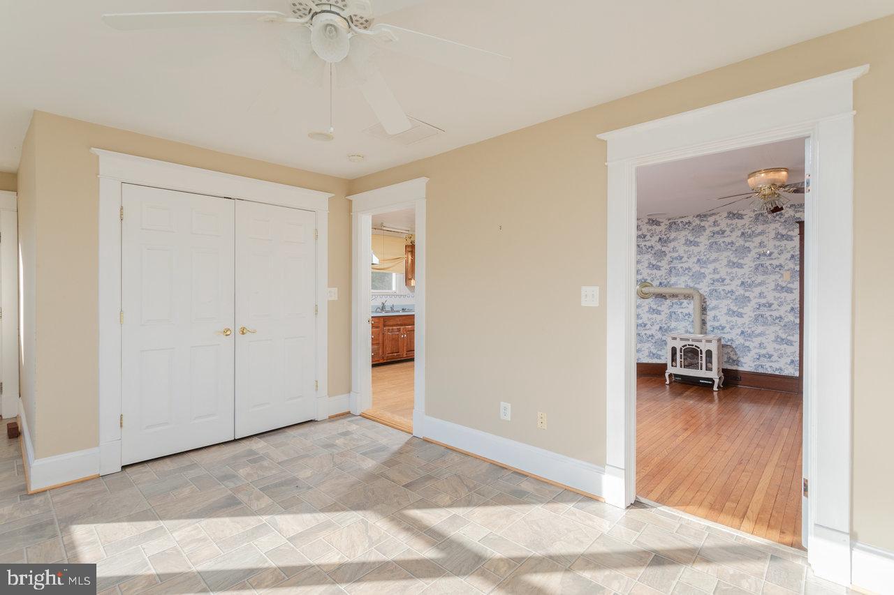 79 GUNN LN, WOODSTOCK, Virginia 22664, 4 Bedrooms Bedrooms, 6 Rooms Rooms,2 BathroomsBathrooms,Residential,For sale,79 GUNN LN,VASH2013220 MLS # VASH2013220 79 GUNN LN, WOODSTOCK, Virginia 22664, 4 Bedrooms Bedrooms, 6 Rooms Rooms,2 BathroomsBathrooms,Residential,For sale,79 GUNN LN,VASH2013220 MLS # VASH2013220