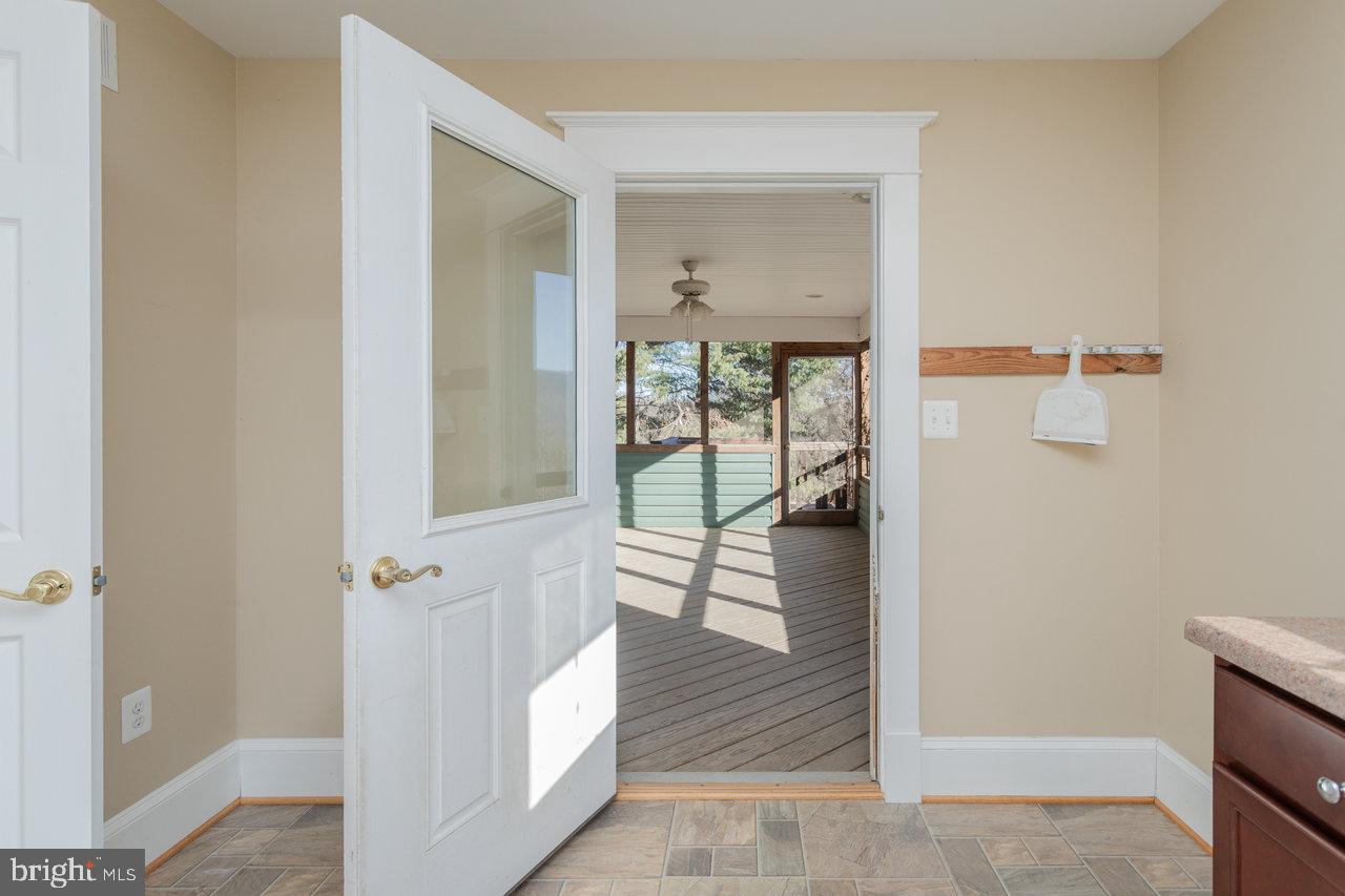 79 GUNN LN, WOODSTOCK, Virginia 22664, 4 Bedrooms Bedrooms, 6 Rooms Rooms,2 BathroomsBathrooms,Residential,For sale,79 GUNN LN,VASH2013220 MLS # VASH2013220 79 GUNN LN, WOODSTOCK, Virginia 22664, 4 Bedrooms Bedrooms, 6 Rooms Rooms,2 BathroomsBathrooms,Residential,For sale,79 GUNN LN,VASH2013220 MLS # VASH2013220