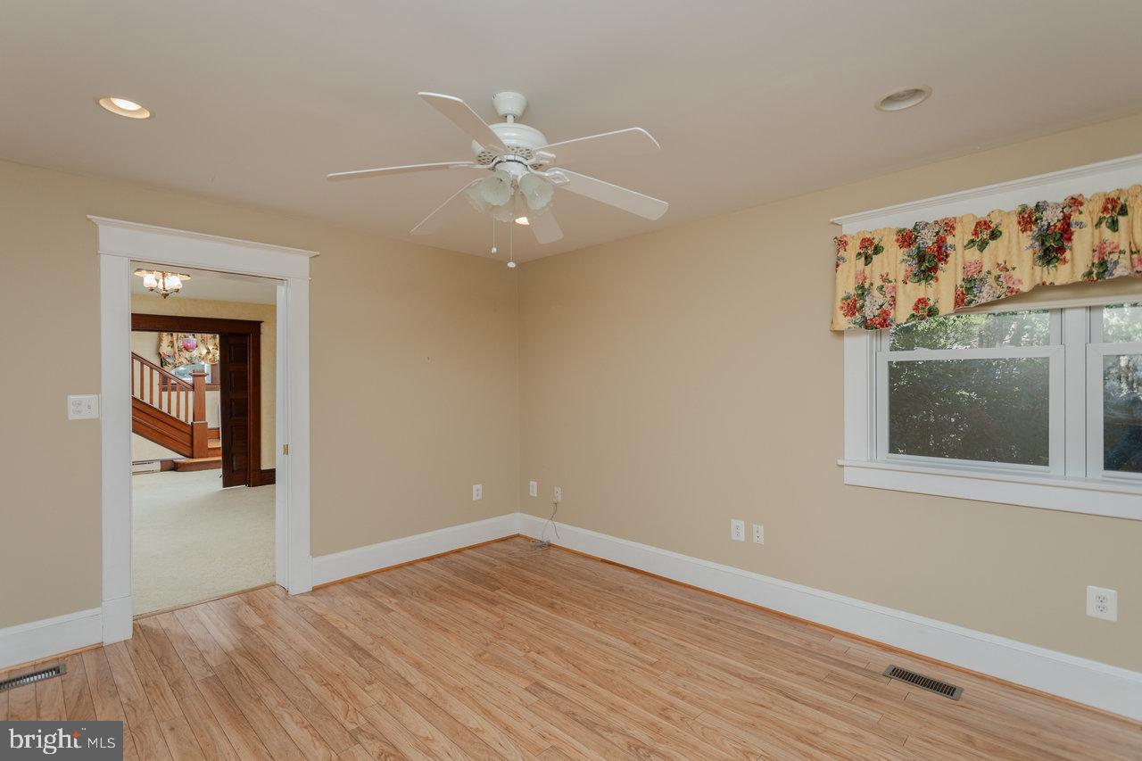 79 GUNN LN, WOODSTOCK, Virginia 22664, 4 Bedrooms Bedrooms, 6 Rooms Rooms,2 BathroomsBathrooms,Residential,For sale,79 GUNN LN,VASH2013220 MLS # VASH2013220 79 GUNN LN, WOODSTOCK, Virginia 22664, 4 Bedrooms Bedrooms, 6 Rooms Rooms,2 BathroomsBathrooms,Residential,For sale,79 GUNN LN,VASH2013220 MLS # VASH2013220