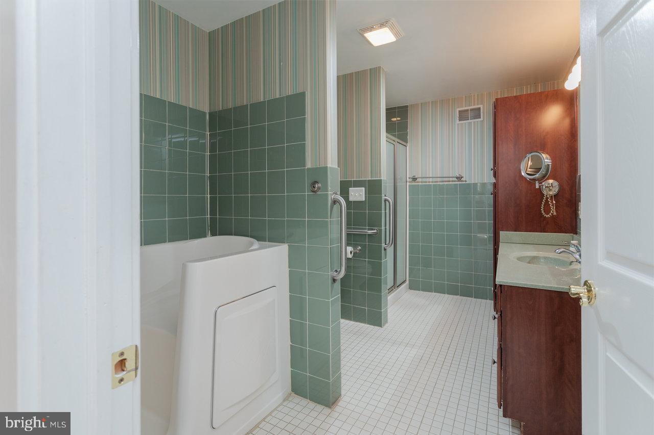 79 GUNN LN, WOODSTOCK, Virginia 22664, 4 Bedrooms Bedrooms, 6 Rooms Rooms,2 BathroomsBathrooms,Residential,For sale,79 GUNN LN,VASH2013220 MLS # VASH2013220 79 GUNN LN, WOODSTOCK, Virginia 22664, 4 Bedrooms Bedrooms, 6 Rooms Rooms,2 BathroomsBathrooms,Residential,For sale,79 GUNN LN,VASH2013220 MLS # VASH2013220