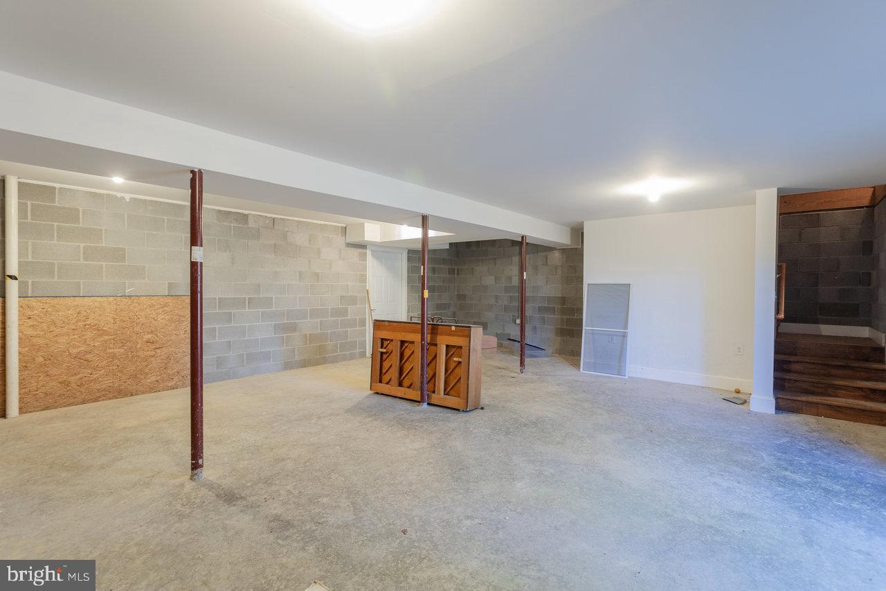 79 GUNN LN, WOODSTOCK, Virginia 22664, 4 Bedrooms Bedrooms, 6 Rooms Rooms,2 BathroomsBathrooms,Residential,For sale,79 GUNN LN,VASH2013220 MLS # VASH2013220 79 GUNN LN, WOODSTOCK, Virginia 22664, 4 Bedrooms Bedrooms, 6 Rooms Rooms,2 BathroomsBathrooms,Residential,For sale,79 GUNN LN,VASH2013220 MLS # VASH2013220