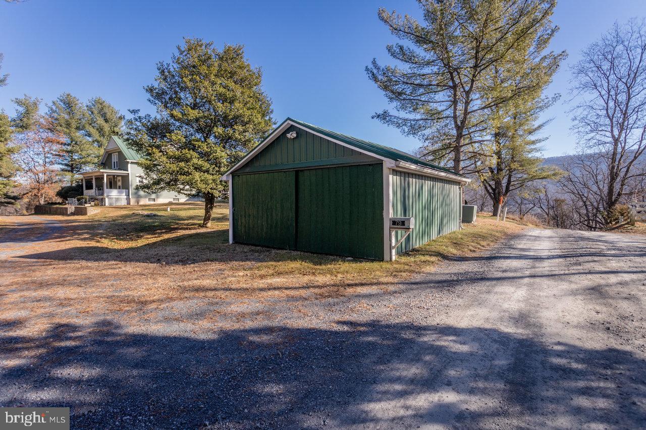 79 GUNN LN, WOODSTOCK, Virginia 22664, 4 Bedrooms Bedrooms, 6 Rooms Rooms,2 BathroomsBathrooms,Residential,For sale,79 GUNN LN,VASH2013220 MLS # VASH2013220 79 GUNN LN, WOODSTOCK, Virginia 22664, 4 Bedrooms Bedrooms, 6 Rooms Rooms,2 BathroomsBathrooms,Residential,For sale,79 GUNN LN,VASH2013220 MLS # VASH2013220