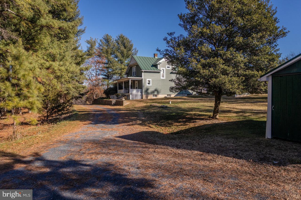 79 GUNN LN, WOODSTOCK, Virginia 22664, 4 Bedrooms Bedrooms, 6 Rooms Rooms,2 BathroomsBathrooms,Residential,For sale,79 GUNN LN,VASH2013220 MLS # VASH2013220 79 GUNN LN, WOODSTOCK, Virginia 22664, 4 Bedrooms Bedrooms, 6 Rooms Rooms,2 BathroomsBathrooms,Residential,For sale,79 GUNN LN,VASH2013220 MLS # VASH2013220
