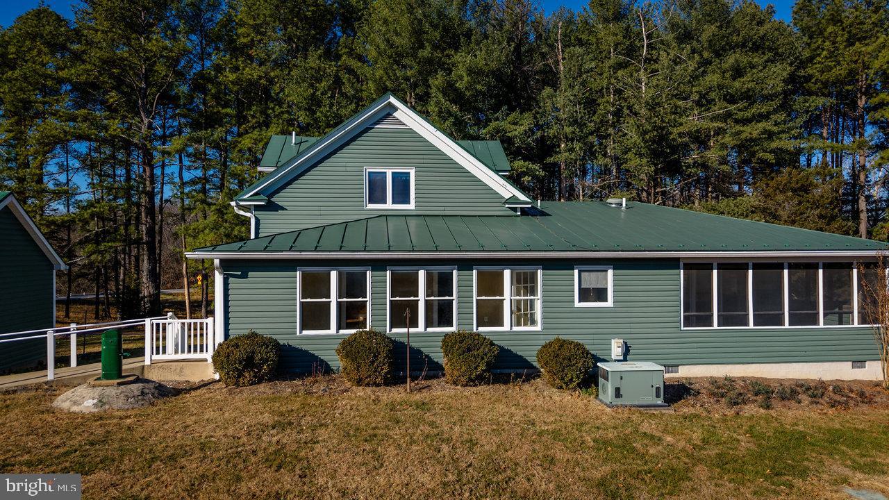 79 GUNN LN, WOODSTOCK, Virginia 22664, 4 Bedrooms Bedrooms, 6 Rooms Rooms,2 BathroomsBathrooms,Residential,For sale,79 GUNN LN,VASH2013220 MLS # VASH2013220 79 GUNN LN, WOODSTOCK, Virginia 22664, 4 Bedrooms Bedrooms, 6 Rooms Rooms,2 BathroomsBathrooms,Residential,For sale,79 GUNN LN,VASH2013220 MLS # VASH2013220