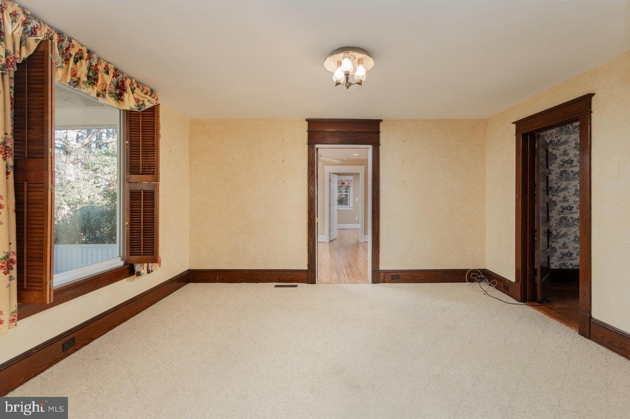 79 GUNN LN, WOODSTOCK, Virginia 22664, 4 Bedrooms Bedrooms, 6 Rooms Rooms,2 BathroomsBathrooms,Residential,For sale,79 GUNN LN,VASH2013220 MLS # VASH2013220 79 GUNN LN, WOODSTOCK, Virginia 22664, 4 Bedrooms Bedrooms, 6 Rooms Rooms,2 BathroomsBathrooms,Residential,For sale,79 GUNN LN,VASH2013220 MLS # VASH2013220