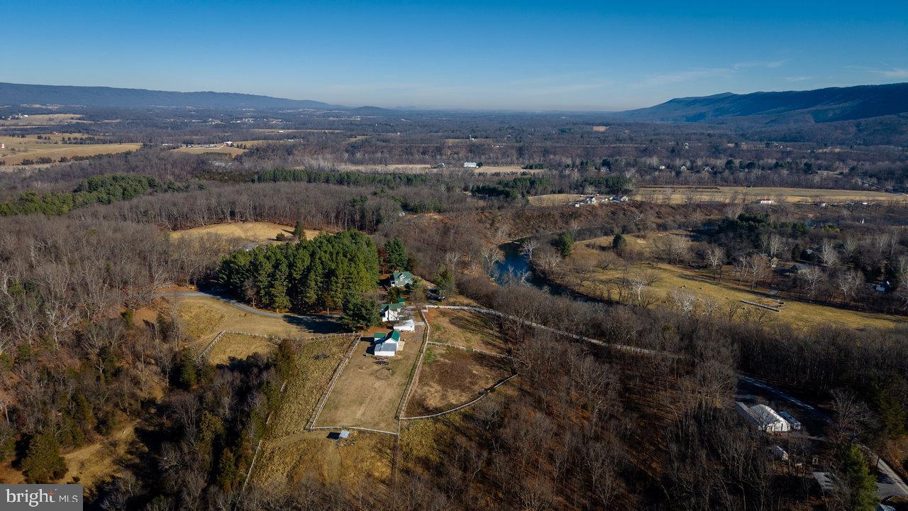 79 GUNN LN, WOODSTOCK, Virginia 22664, 4 Bedrooms Bedrooms, 6 Rooms Rooms,2 BathroomsBathrooms,Residential,For sale,79 GUNN LN,VASH2013220 MLS # VASH2013220 79 GUNN LN, WOODSTOCK, Virginia 22664, 4 Bedrooms Bedrooms, 6 Rooms Rooms,2 BathroomsBathrooms,Residential,For sale,79 GUNN LN,VASH2013220 MLS # VASH2013220