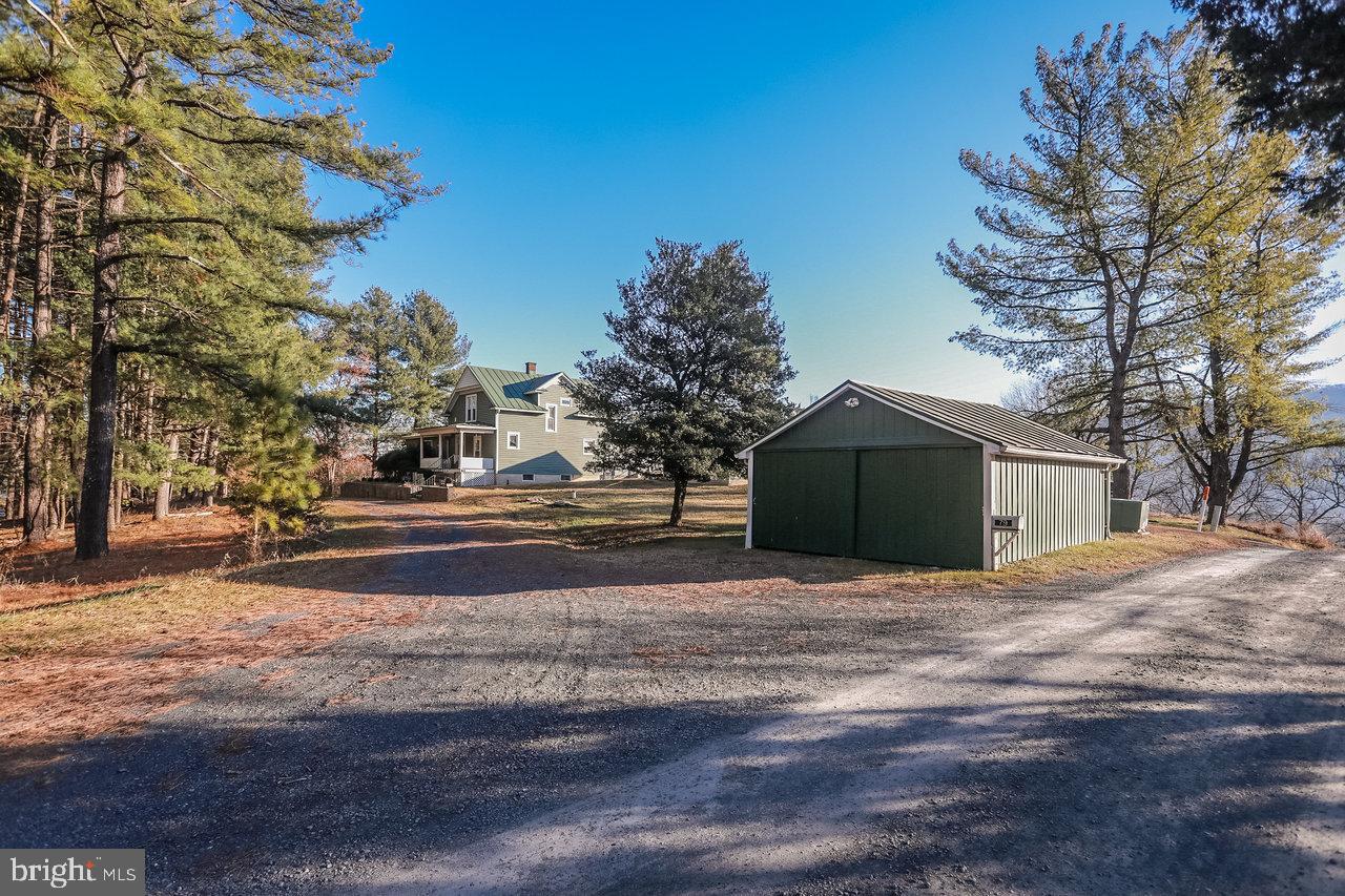 79 GUNN LN, WOODSTOCK, Virginia 22664, 4 Bedrooms Bedrooms, 6 Rooms Rooms,2 BathroomsBathrooms,Residential,For sale,79 GUNN LN,VASH2013220 MLS # VASH2013220 79 GUNN LN, WOODSTOCK, Virginia 22664, 4 Bedrooms Bedrooms, 6 Rooms Rooms,2 BathroomsBathrooms,Residential,For sale,79 GUNN LN,VASH2013220 MLS # VASH2013220