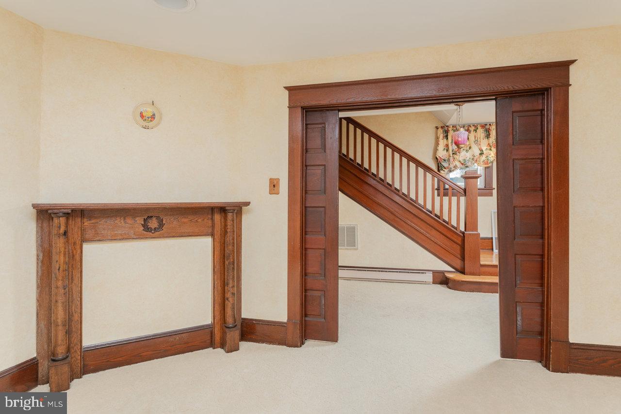 79 GUNN LN, WOODSTOCK, Virginia 22664, 4 Bedrooms Bedrooms, 6 Rooms Rooms,2 BathroomsBathrooms,Residential,For sale,79 GUNN LN,VASH2013220 MLS # VASH2013220 79 GUNN LN, WOODSTOCK, Virginia 22664, 4 Bedrooms Bedrooms, 6 Rooms Rooms,2 BathroomsBathrooms,Residential,For sale,79 GUNN LN,VASH2013220 MLS # VASH2013220