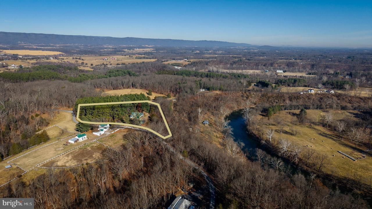 79 GUNN LN, WOODSTOCK, Virginia 22664, 4 Bedrooms Bedrooms, 6 Rooms Rooms,2 BathroomsBathrooms,Residential,For sale,79 GUNN LN,VASH2013220 MLS # VASH2013220 79 GUNN LN, WOODSTOCK, Virginia 22664, 4 Bedrooms Bedrooms, 6 Rooms Rooms,2 BathroomsBathrooms,Residential,For sale,79 GUNN LN,VASH2013220 MLS # VASH2013220