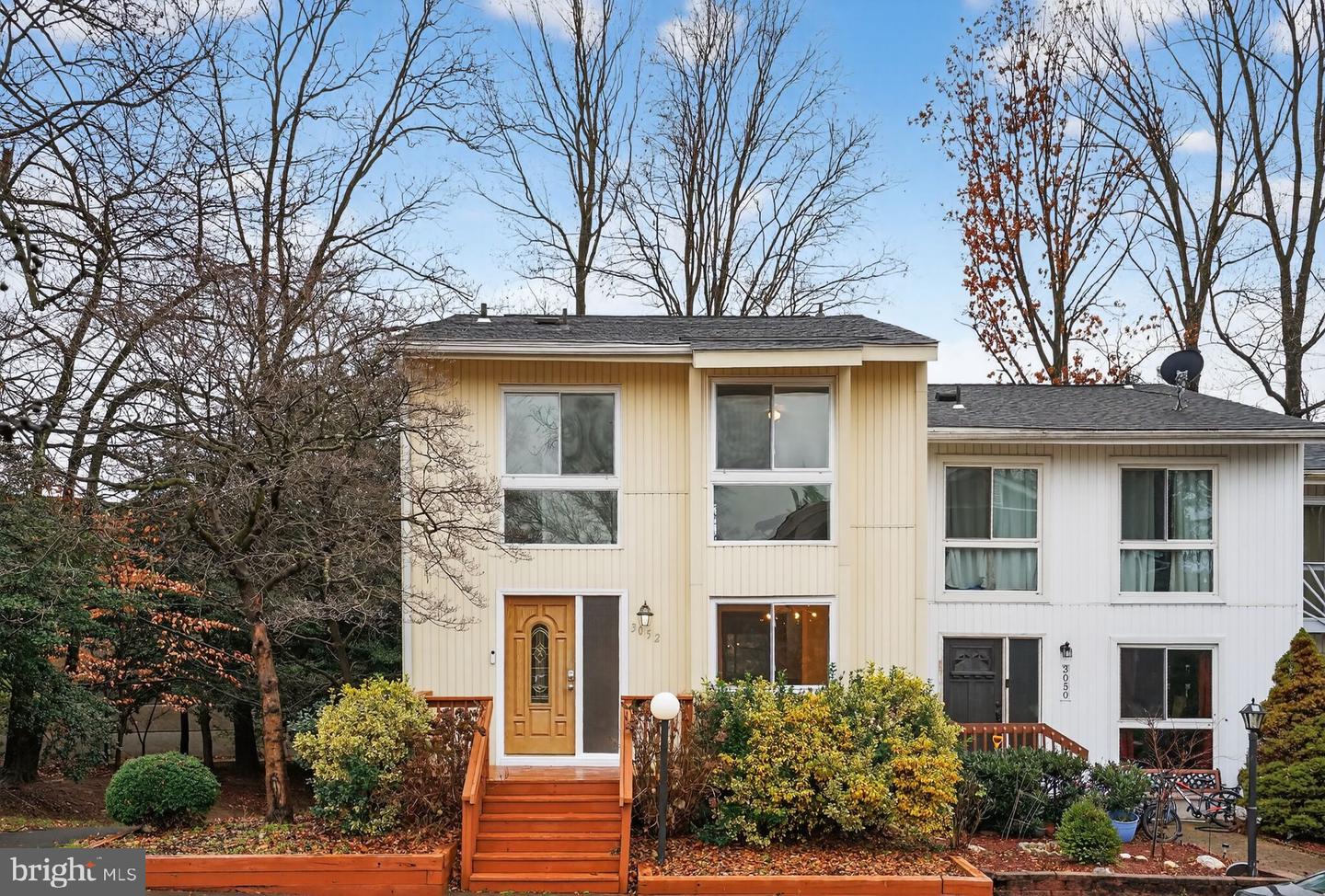 3052 SUGAR LN, VIENNA, Virginia 22181, 4 Bedrooms Bedrooms, ,3 BathroomsBathrooms,Residential,For sale,3052 SUGAR LN,VAFX2282804 MLS # VAFX2282804 3052 SUGAR LN, VIENNA, Virginia 22181, 4 Bedrooms Bedrooms, ,3 BathroomsBathrooms,Residential,For sale,3052 SUGAR LN,VAFX2282804 MLS # VAFX2282804