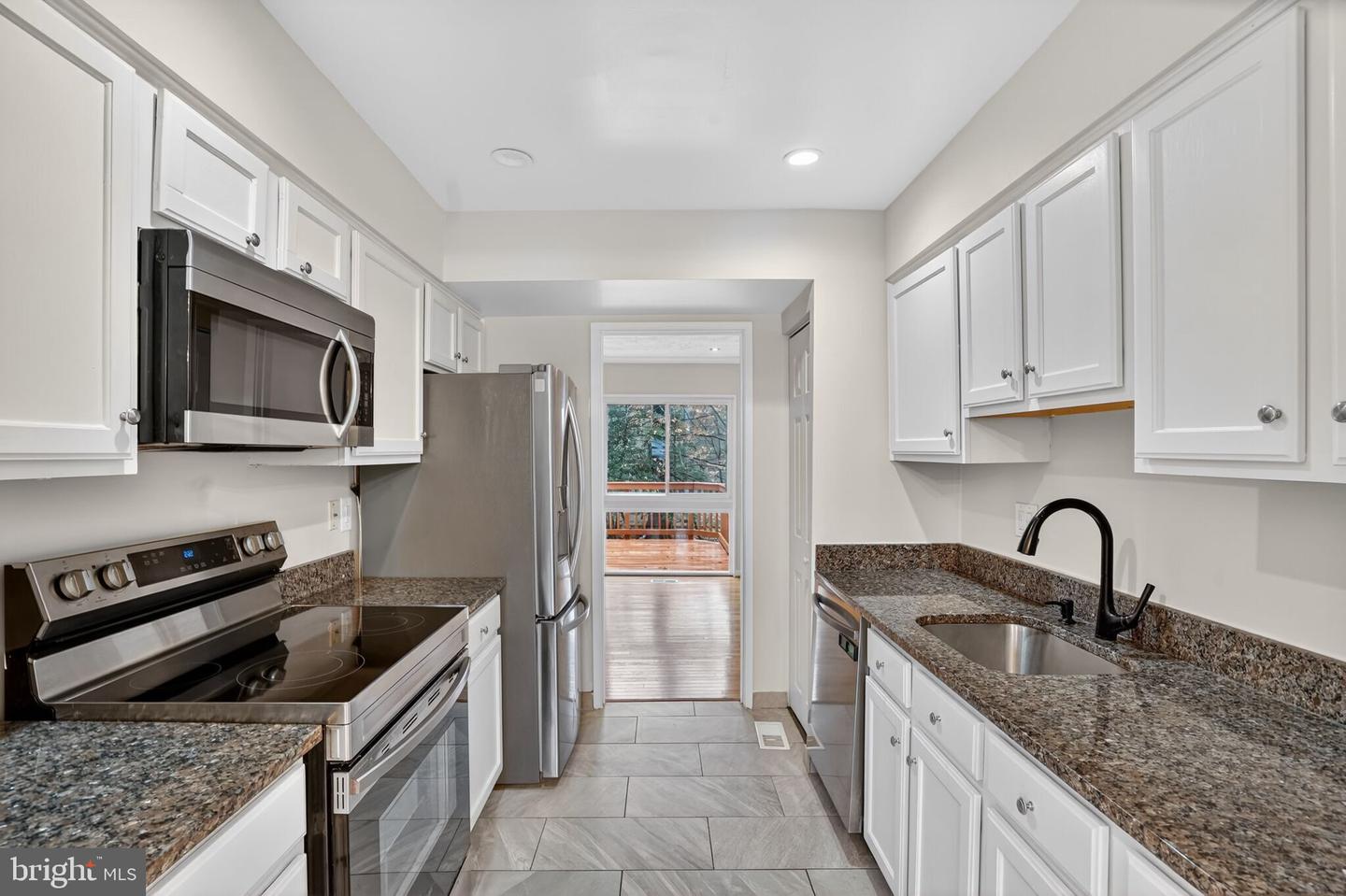 3052 SUGAR LN, VIENNA, Virginia 22181, 4 Bedrooms Bedrooms, ,3 BathroomsBathrooms,Residential,For sale,3052 SUGAR LN,VAFX2282804 MLS # VAFX2282804 3052 SUGAR LN, VIENNA, Virginia 22181, 4 Bedrooms Bedrooms, ,3 BathroomsBathrooms,Residential,For sale,3052 SUGAR LN,VAFX2282804 MLS # VAFX2282804