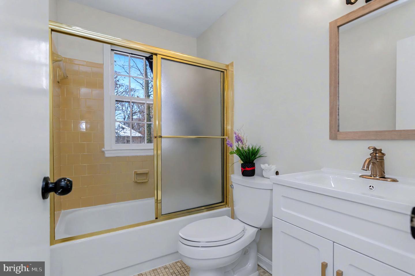 2919 ROSEMARY LN, FALLS CHURCH, Virginia 22042, 3 Bedrooms Bedrooms, ,2 BathroomsBathrooms,Residential,For sale,2919 ROSEMARY LN,VAFX2282808 MLS # VAFX2282808