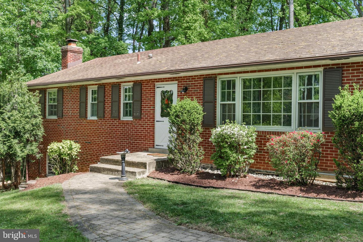 2919 ROSEMARY LN, FALLS CHURCH, Virginia 22042, 3 Bedrooms Bedrooms, ,2 BathroomsBathrooms,Residential,For sale,2919 ROSEMARY LN,VAFX2282808 MLS # VAFX2282808