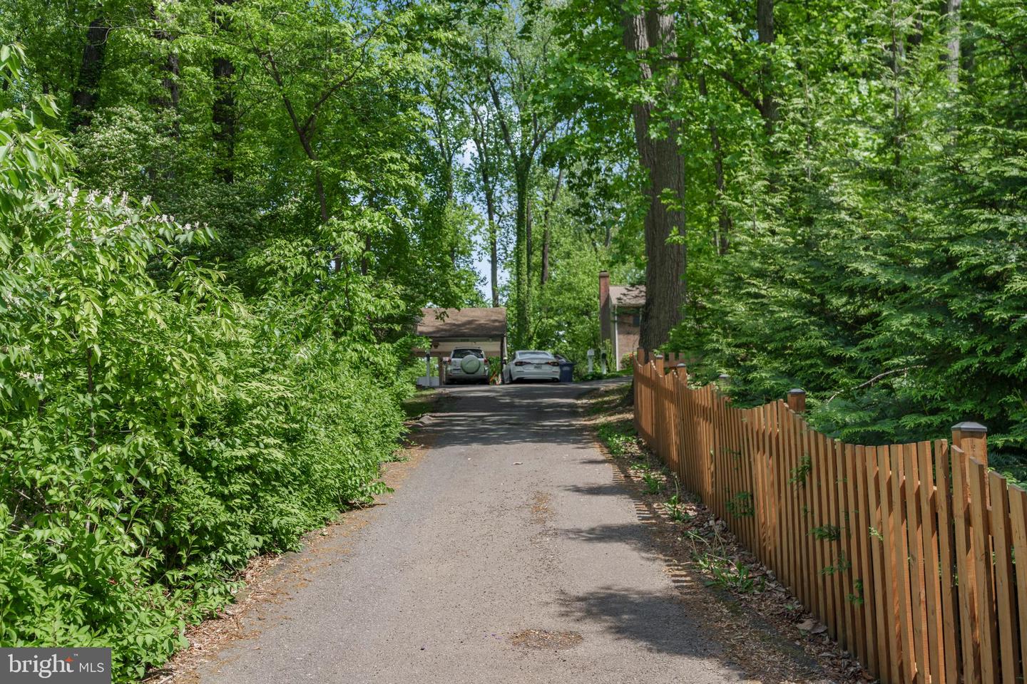 2919 ROSEMARY LN, FALLS CHURCH, Virginia 22042, 3 Bedrooms Bedrooms, ,2 BathroomsBathrooms,Residential,For sale,2919 ROSEMARY LN,VAFX2282808 MLS # VAFX2282808