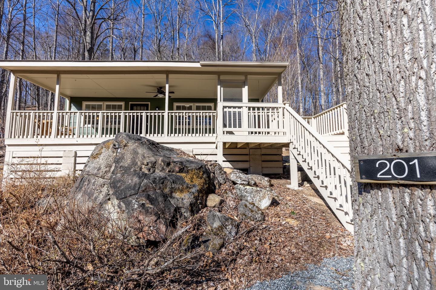 201 CHAD BERRY LN, SYRIA, Virginia 22743, 3 Bedrooms Bedrooms, ,2 BathroomsBathrooms,Residential,For sale,201 CHAD BERRY LN,VAMA2002576 MLS # VAMA2002576