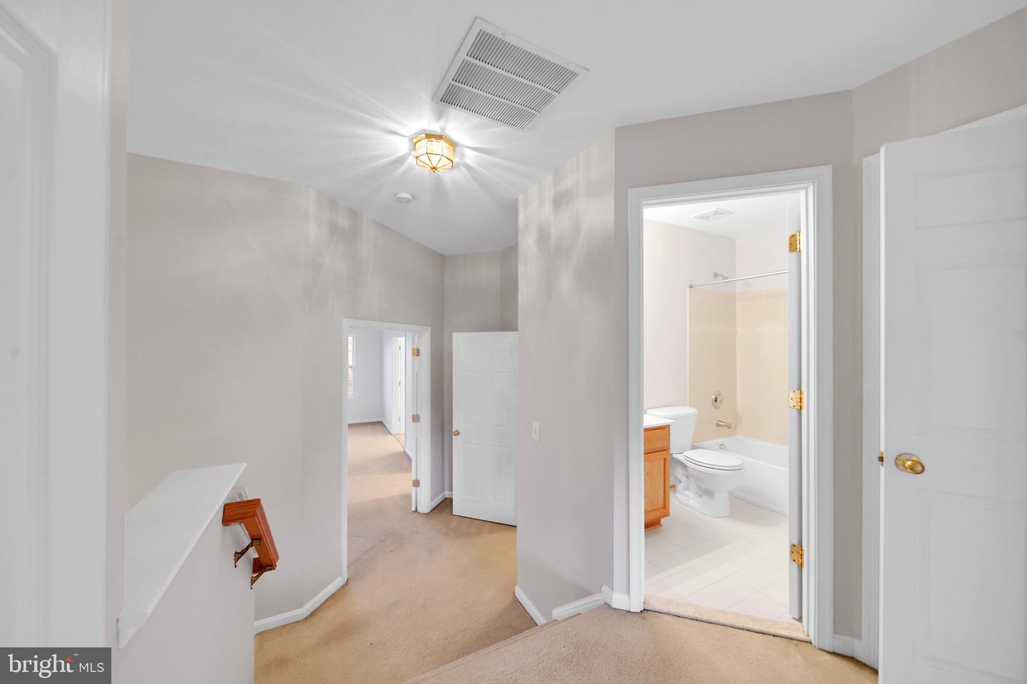 828 LINFIELD TER NE, LEESBURG, Virginia 20176, 4 Bedrooms Bedrooms, ,3 BathroomsBathrooms,Residential,For sale,828 LINFIELD TER NE,VALO2112522 MLS # VALO2112522