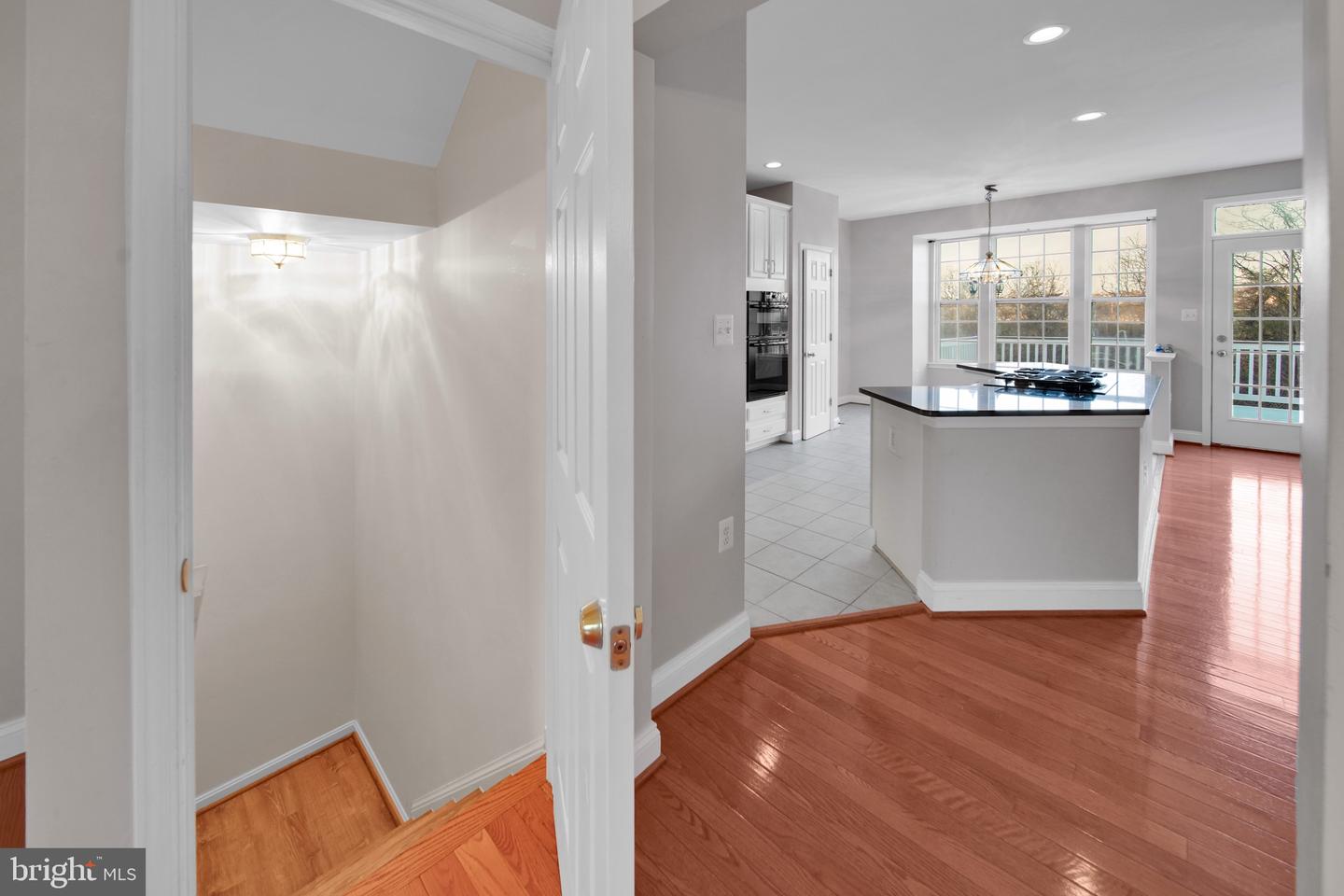 828 LINFIELD TER NE, LEESBURG, Virginia 20176, 4 Bedrooms Bedrooms, ,3 BathroomsBathrooms,Residential,For sale,828 LINFIELD TER NE,VALO2112522 MLS # VALO2112522