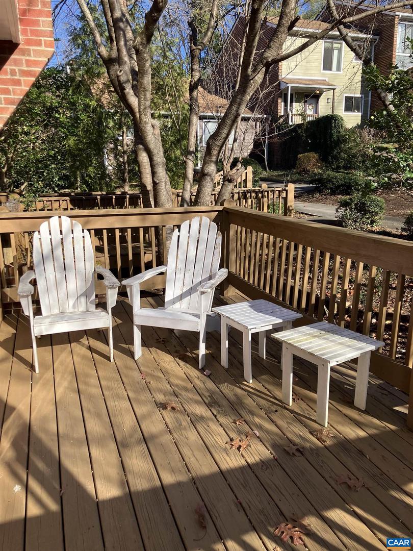 988 SALISBURY SQ, CHARLOTTESVILLE, Virginia 22901, 3 Bedrooms Bedrooms, ,3 BathroomsBathrooms,Residential,For sale,988 SALISBURY SQ,671928 MLS # 671928