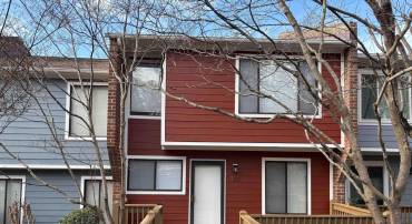 988 SALISBURY SQ, CHARLOTTESVILLE, Virginia 22901, 3 Bedrooms Bedrooms, ,3 BathroomsBathrooms,Residential,For sale,988 SALISBURY SQ,671928 MLS # 671928