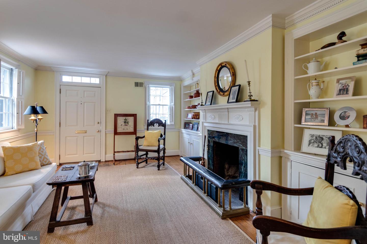307 N SAINT ASAPH ST, ALEXANDRIA, Virginia 22314, 3 Bedrooms Bedrooms, ,3 BathroomsBathrooms,Residential,For sale,307 N SAINT ASAPH ST,VAAX2052526 MLS # VAAX2052526