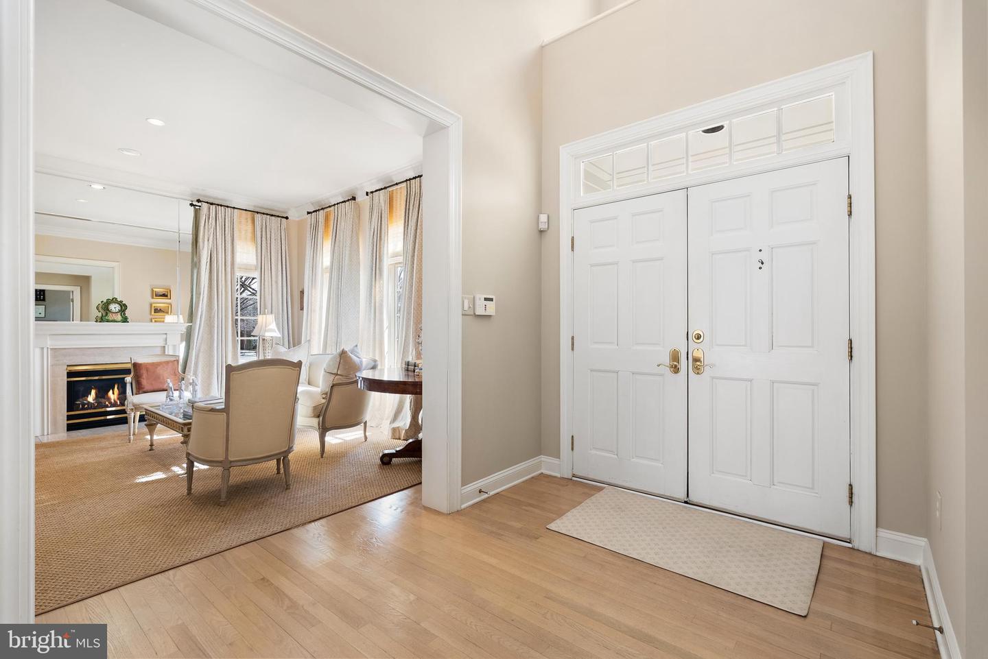 7440 OLD MAPLE SQ, MCLEAN, Virginia 22102, 5 Bedrooms Bedrooms, ,4 BathroomsBathrooms,Residential,For sale,7440 OLD MAPLE SQ,VAFX2282872 MLS # VAFX2282872