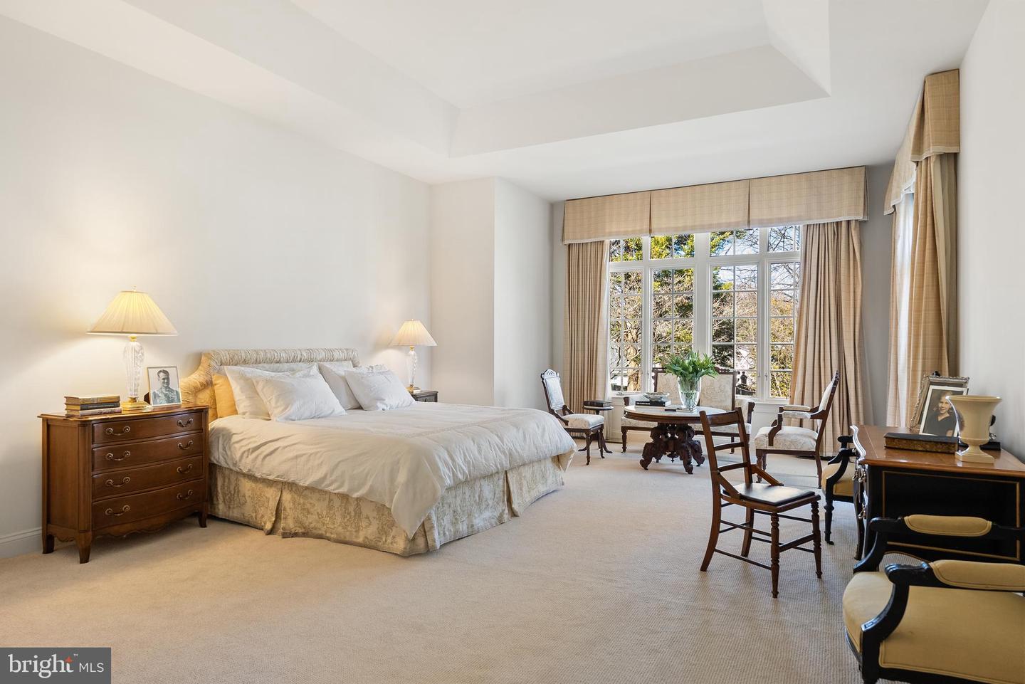 7440 OLD MAPLE SQ, MCLEAN, Virginia 22102, 5 Bedrooms Bedrooms, ,4 BathroomsBathrooms,Residential,For sale,7440 OLD MAPLE SQ,VAFX2282872 MLS # VAFX2282872