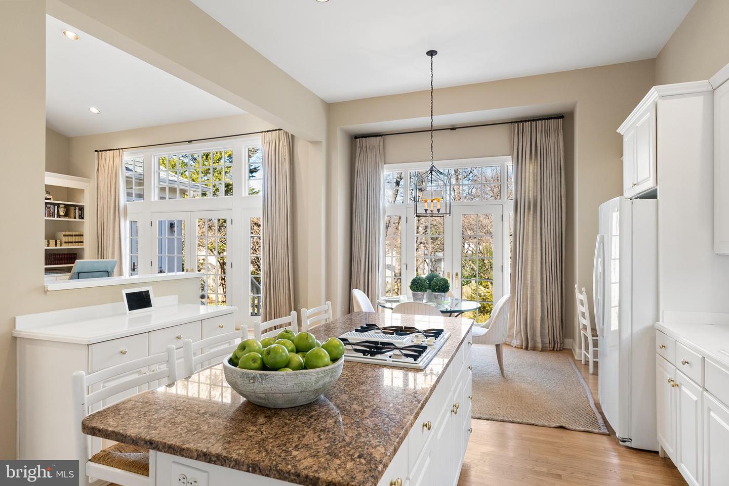 7440 OLD MAPLE SQ, MCLEAN, Virginia 22102, 5 Bedrooms Bedrooms, ,4 BathroomsBathrooms,Residential,For sale,7440 OLD MAPLE SQ,VAFX2282872 MLS # VAFX2282872