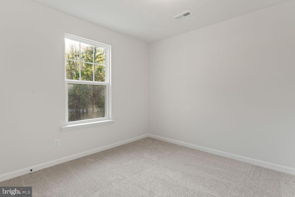 546 PADDOCK LN, LOUISA, Virginia 23093, 4 Bedrooms Bedrooms, ,2 BathroomsBathrooms,Residential,For sale,546 PADDOCK LN,VALA2009048 MLS # VALA2009048