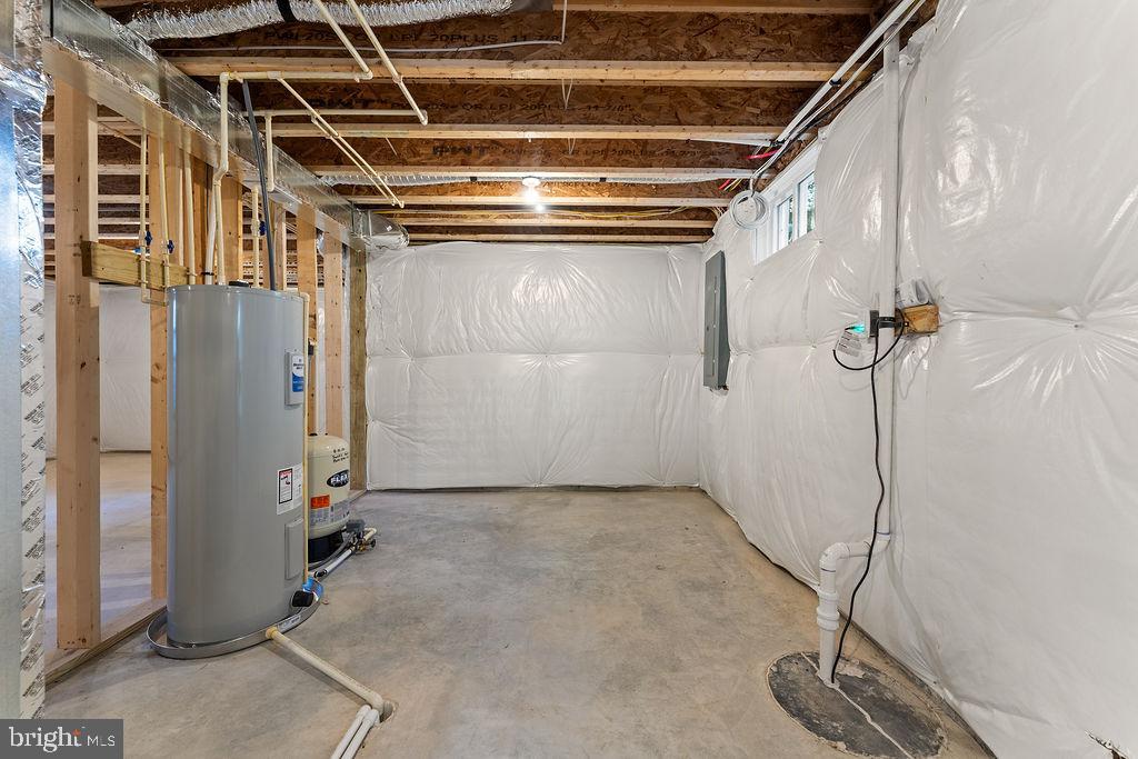 546 PADDOCK LN, LOUISA, Virginia 23093, 4 Bedrooms Bedrooms, ,2 BathroomsBathrooms,Residential,For sale,546 PADDOCK LN,VALA2009048 MLS # VALA2009048