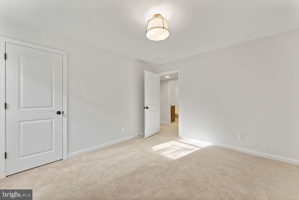 95 WOODLAND SHORES DR, LOUISA, Virginia 23093, 5 Bedrooms Bedrooms, ,3 BathroomsBathrooms,Residential,For sale,95 WOODLAND SHORES DR,VALA2009050 MLS # VALA2009050