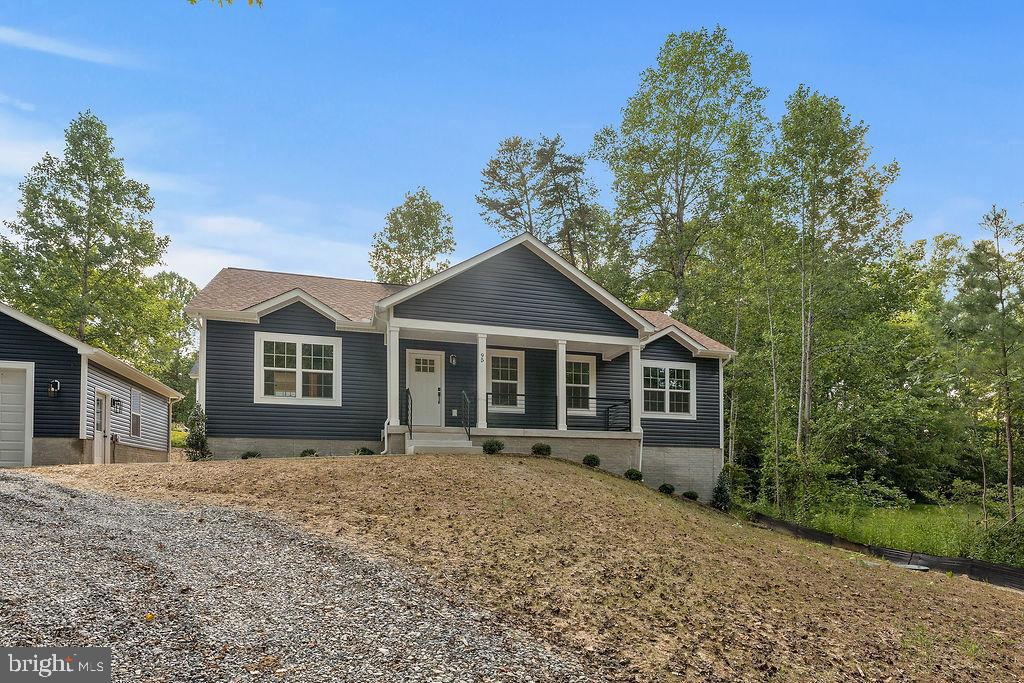 95 WOODLAND SHORES DR, LOUISA, Virginia 23093, 5 Bedrooms Bedrooms, ,3 BathroomsBathrooms,Residential,For sale,95 WOODLAND SHORES DR,VALA2009050 MLS # VALA2009050