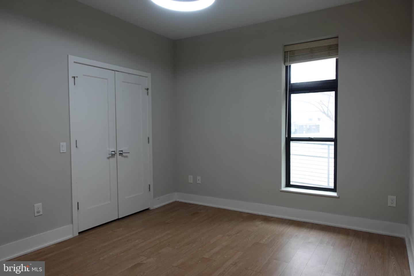 1345 K ST SE #105, WASHINGTON, District Of Columbia 20003, 2 Bedrooms Bedrooms, 4 Rooms Rooms,2 BathroomsBathrooms,Residential,For sale,1345 K ST SE #105,DCDC2235380 MLS # DCDC2235380