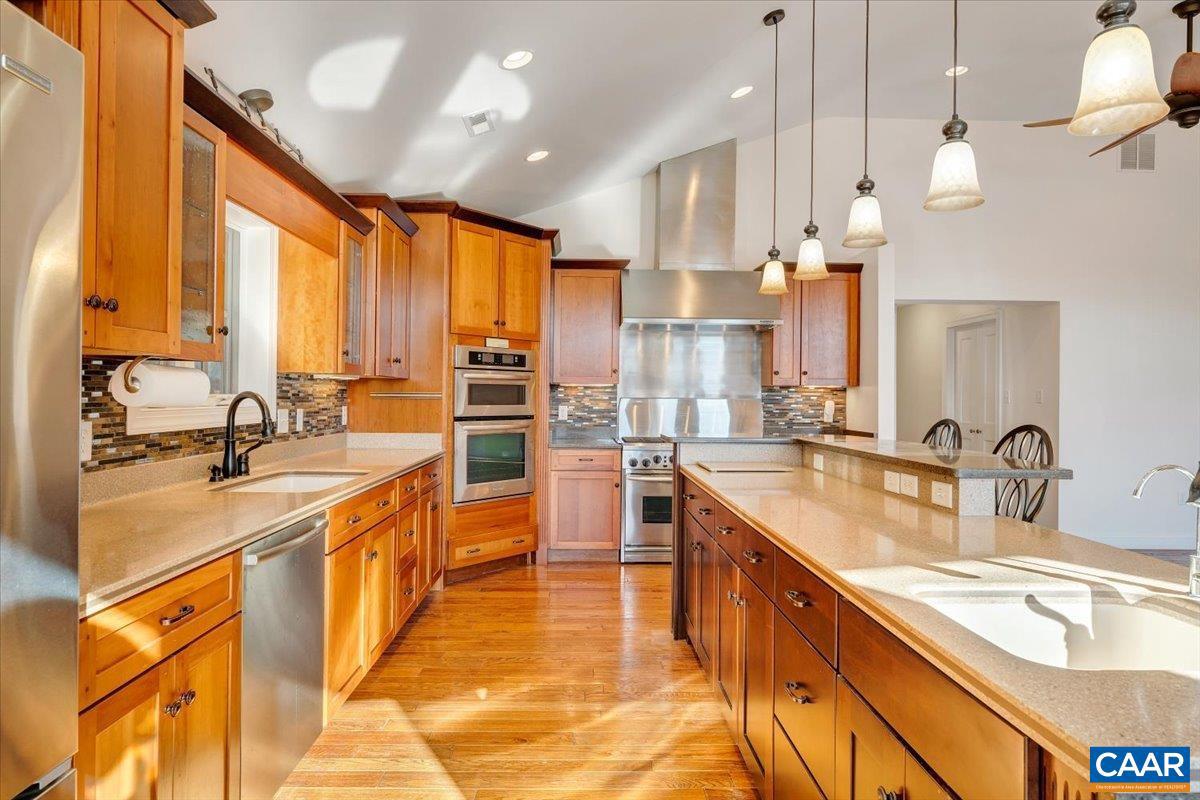 780 DRY BRIDGE RD, FARMVILLE, Virginia 23901, 3 Bedrooms Bedrooms, ,3 BathroomsBathrooms,Residential,For sale,780 DRY BRIDGE RD,671931 MLS # 671931