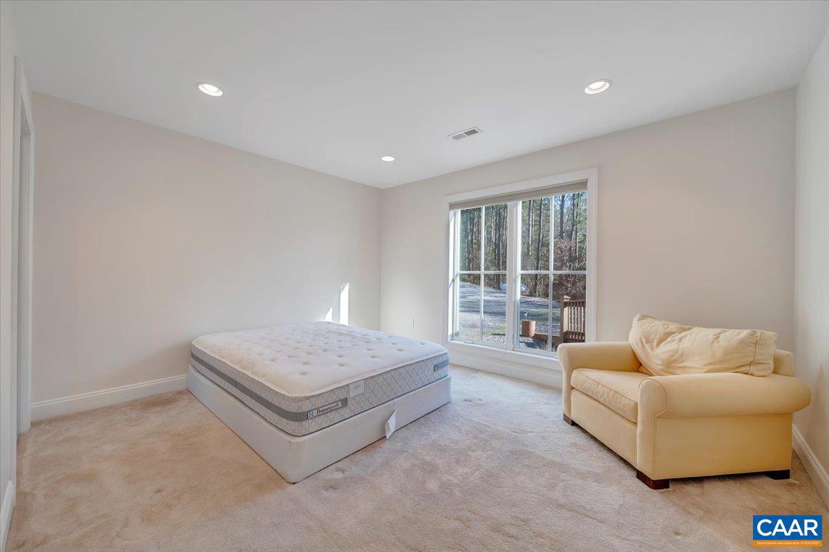 780 DRY BRIDGE RD, FARMVILLE, Virginia 23901, 3 Bedrooms Bedrooms, ,3 BathroomsBathrooms,Residential,For sale,780 DRY BRIDGE RD,671931 MLS # 671931