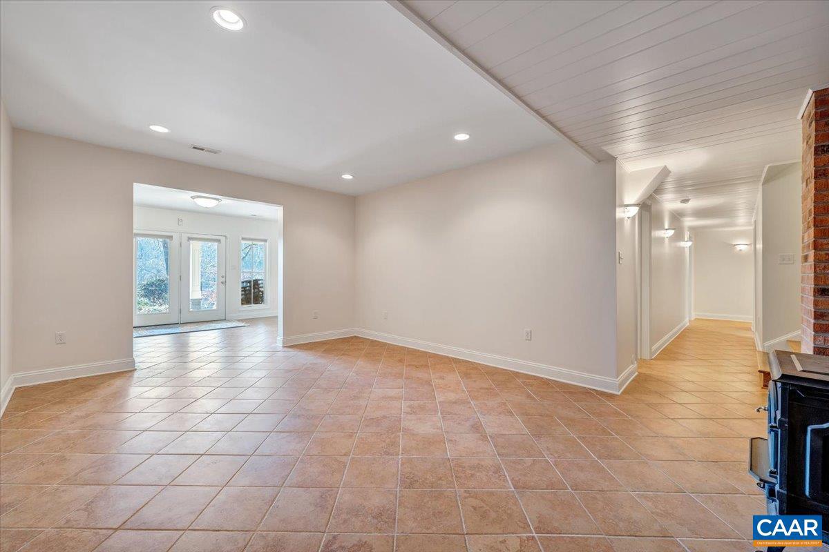 780 DRY BRIDGE RD, FARMVILLE, Virginia 23901, 3 Bedrooms Bedrooms, ,3 BathroomsBathrooms,Residential,For sale,780 DRY BRIDGE RD,671931 MLS # 671931