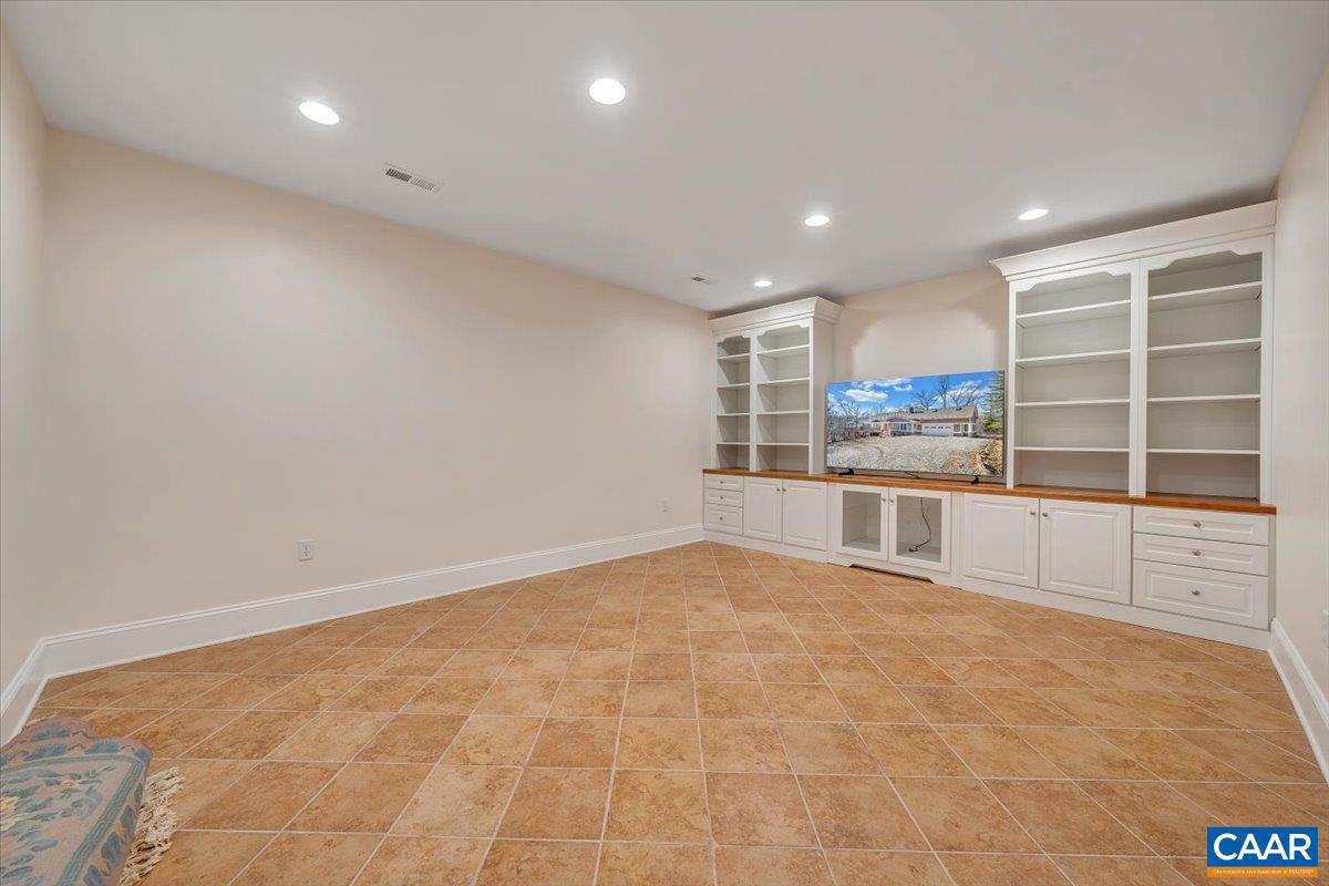 780 DRY BRIDGE RD, FARMVILLE, Virginia 23901, 3 Bedrooms Bedrooms, ,3 BathroomsBathrooms,Residential,For sale,780 DRY BRIDGE RD,671931 MLS # 671931