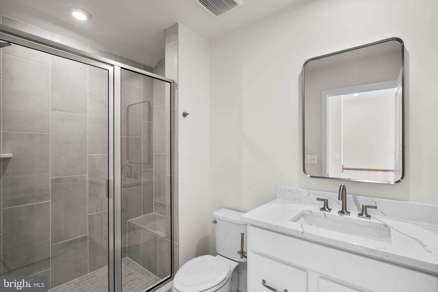 13922 AVIATION PL, HERNDON, Virginia 20171, 4 Bedrooms Bedrooms, ,3 BathroomsBathrooms,Residential,For sale,13922 AVIATION PL,VAFX2282932 MLS # VAFX2282932