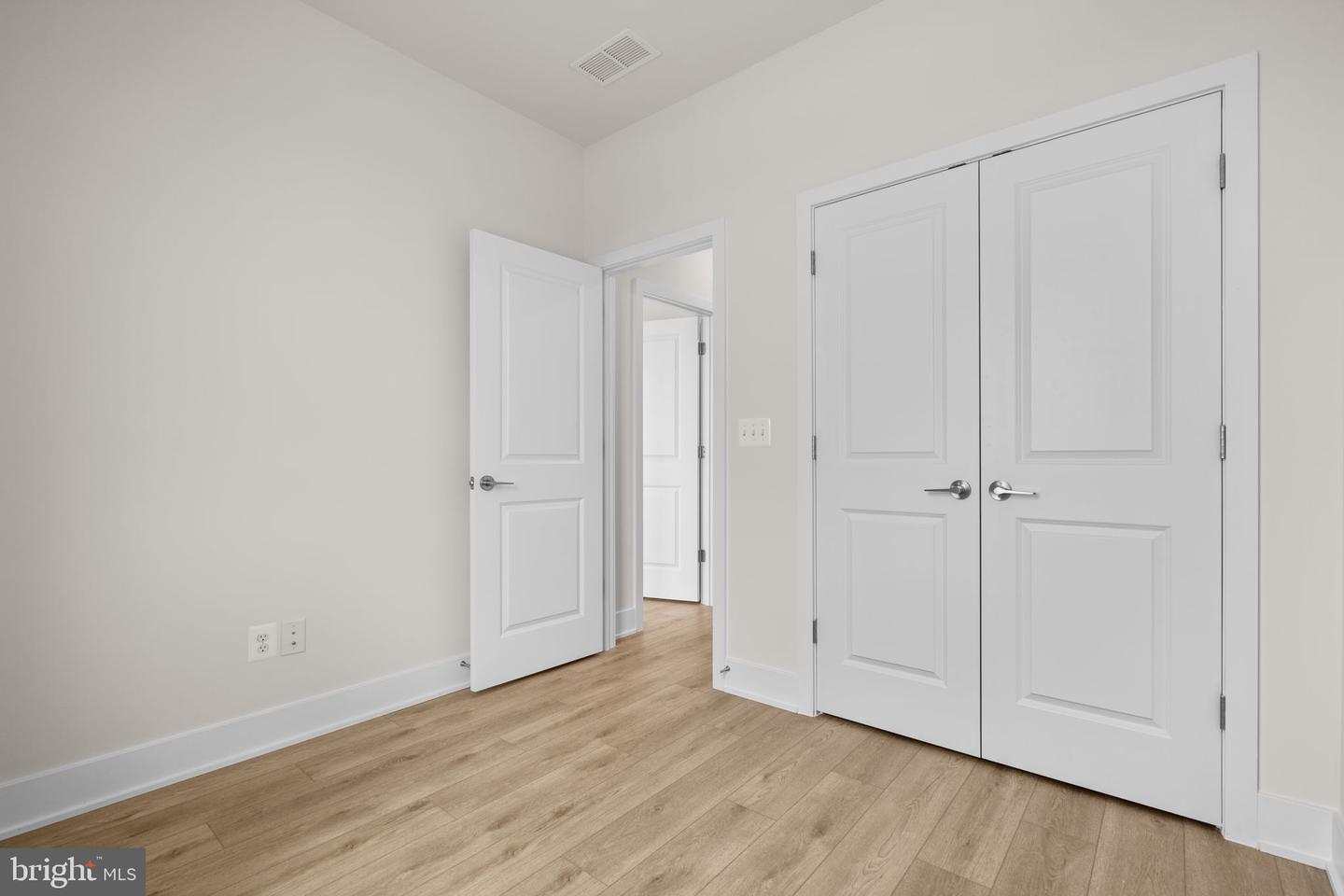 13922 AVIATION PL, HERNDON, Virginia 20171, 4 Bedrooms Bedrooms, ,3 BathroomsBathrooms,Residential,For sale,13922 AVIATION PL,VAFX2282932 MLS # VAFX2282932