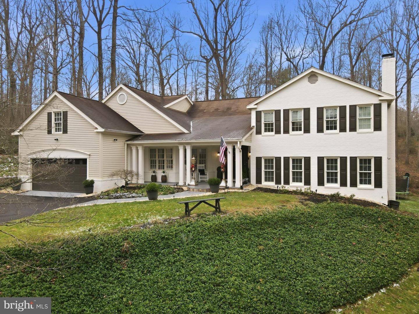 11728 STUART MILL RD, OAKTON, Virginia 22124, 6 Bedrooms Bedrooms, 12 Rooms Rooms,Residential,For sale,11728 STUART MILL RD,VAFX2282934 MLS # VAFX2282934